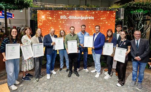 BGL zeichnet Nachwuchs und Ausbildungsbetriebe aus